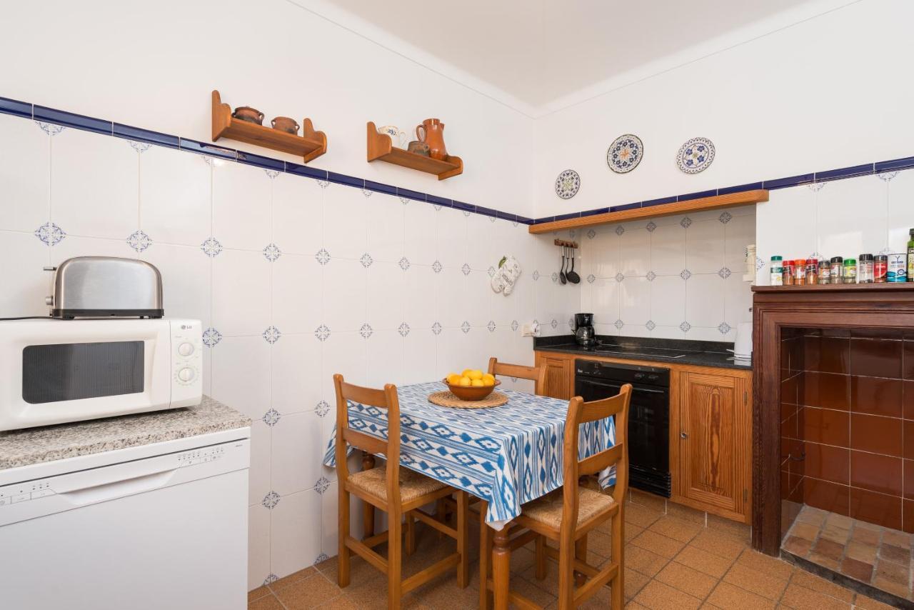 Horreo Villa Кампос Екстериор снимка